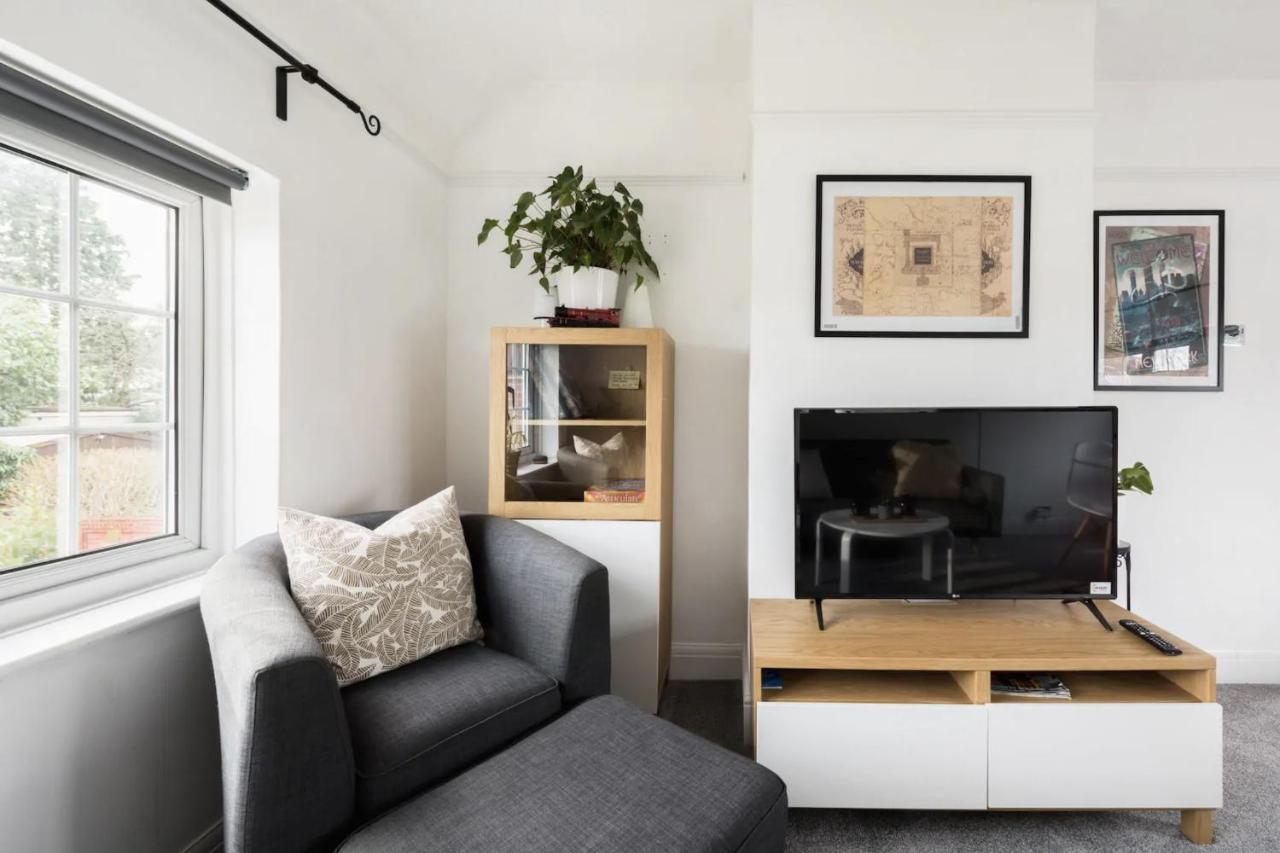The Film Studio Appartement 5 Min To Harry Potter Watford  Dış mekan fotoğraf