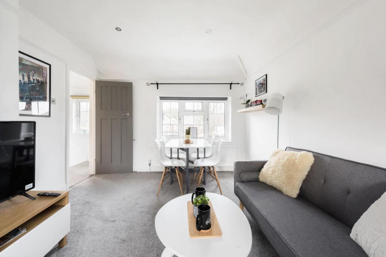 The Film Studio Appartement 5 Min To Harry Potter Watford  Dış mekan fotoğraf